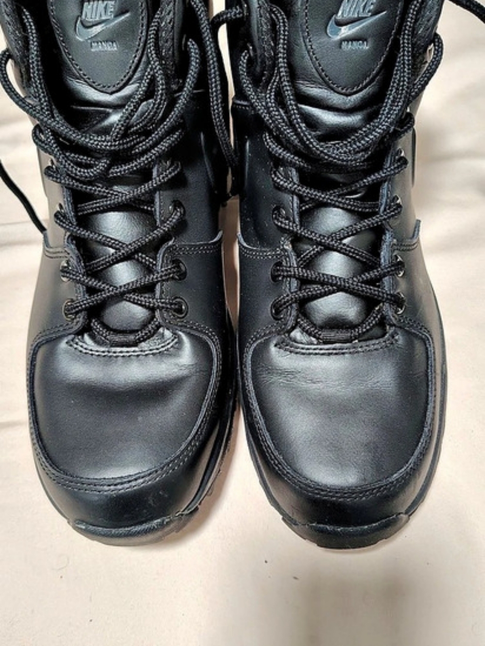 Nike Manoa Leather 'Black' Boots - Picture 1 of 4